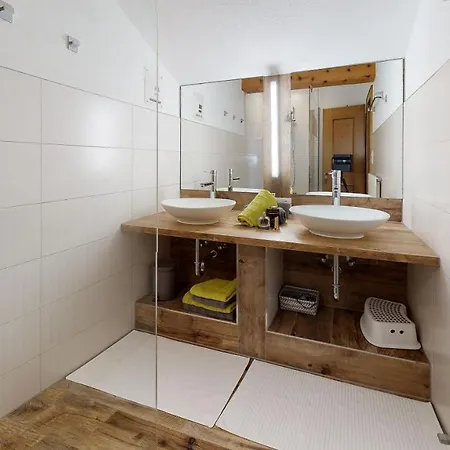 Alpindesign 아파트 *